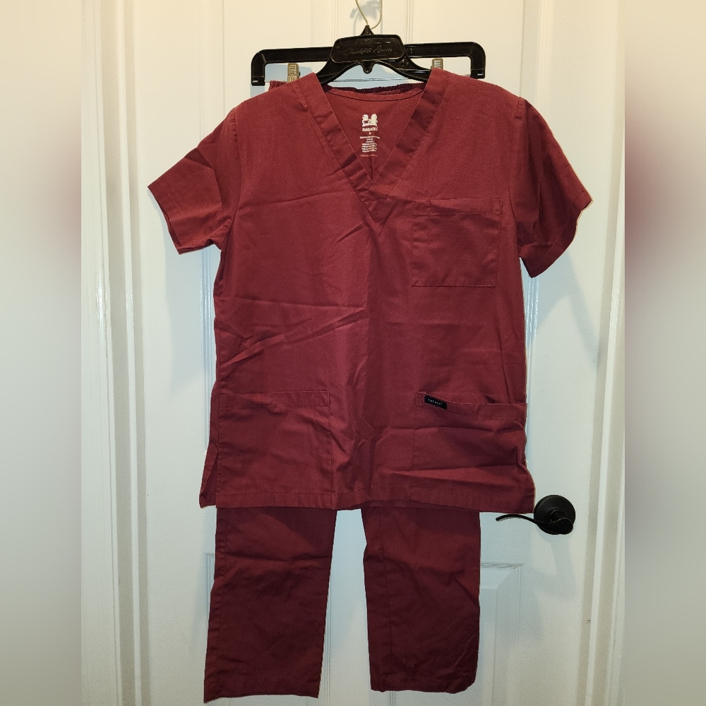 Dagacci Burgundy Scrub Set Size X-small *k599.4